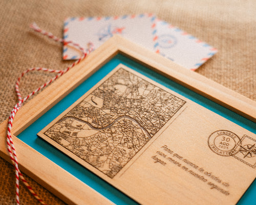 Postal de Madera Personalizada | Azul