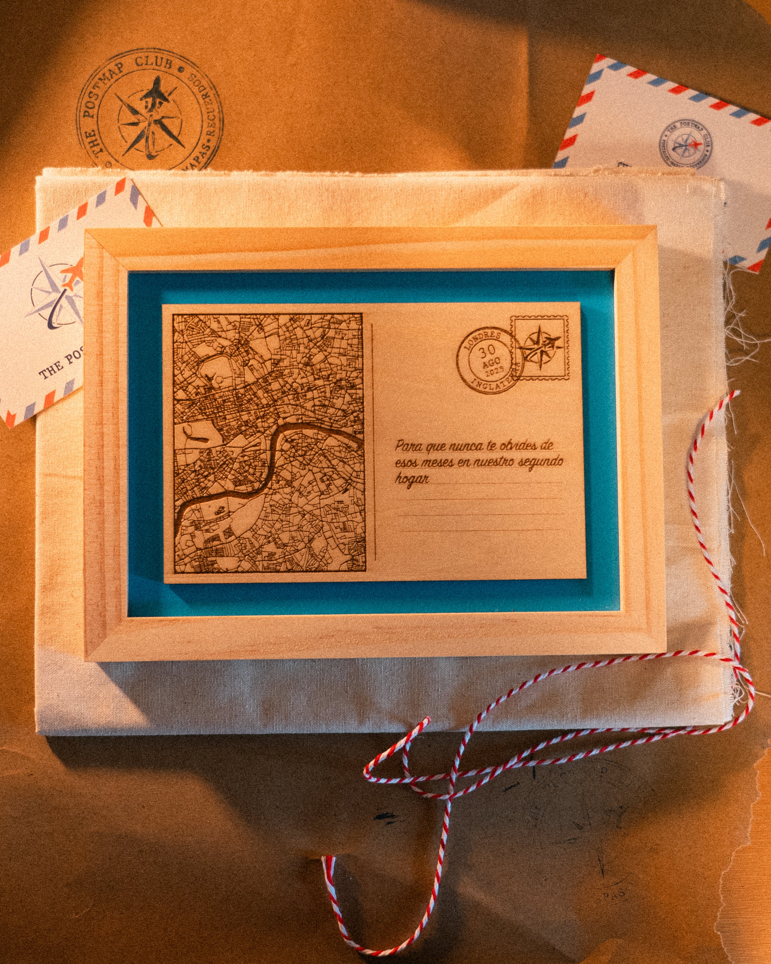 Postal de Madera Personalizada | Azul